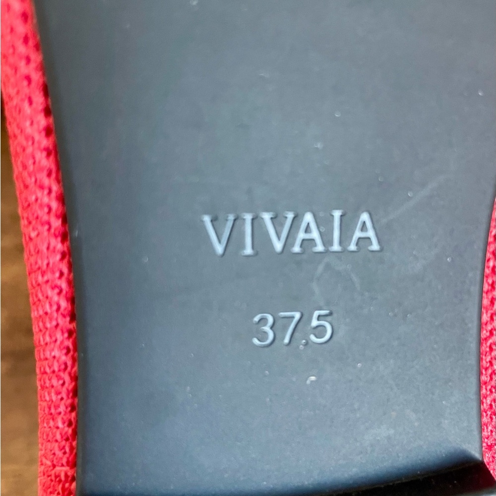 Calling all dachshund lovers! Vivaia slip on flat - Picture 6 of 8